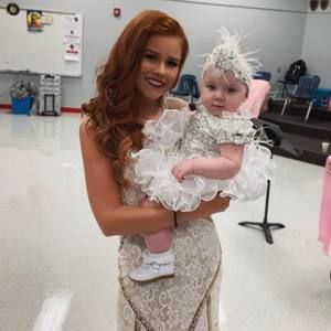 Meet your Posher, Briana